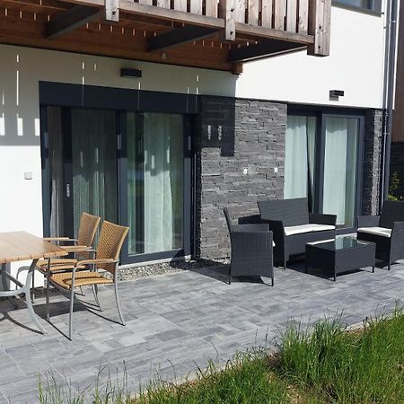 Lipno Apartments Bergmax: Ski Resort Retreat with Garden Terrace Cerna v Posumavi Exterior photo